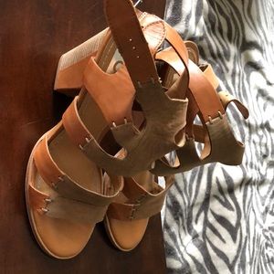 Dolce Vita Leather Sandals